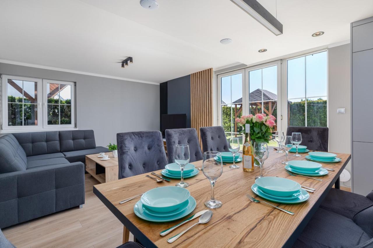 מידז'יוודז'י Holiday Houses Alana & Alva With Garden By Noclegi Renters מראה חיצוני תמונה